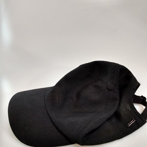 Lululemon Women's Fast Free Black Running Hat Script Logo Strapback Adjustable - Picture 6 of 9